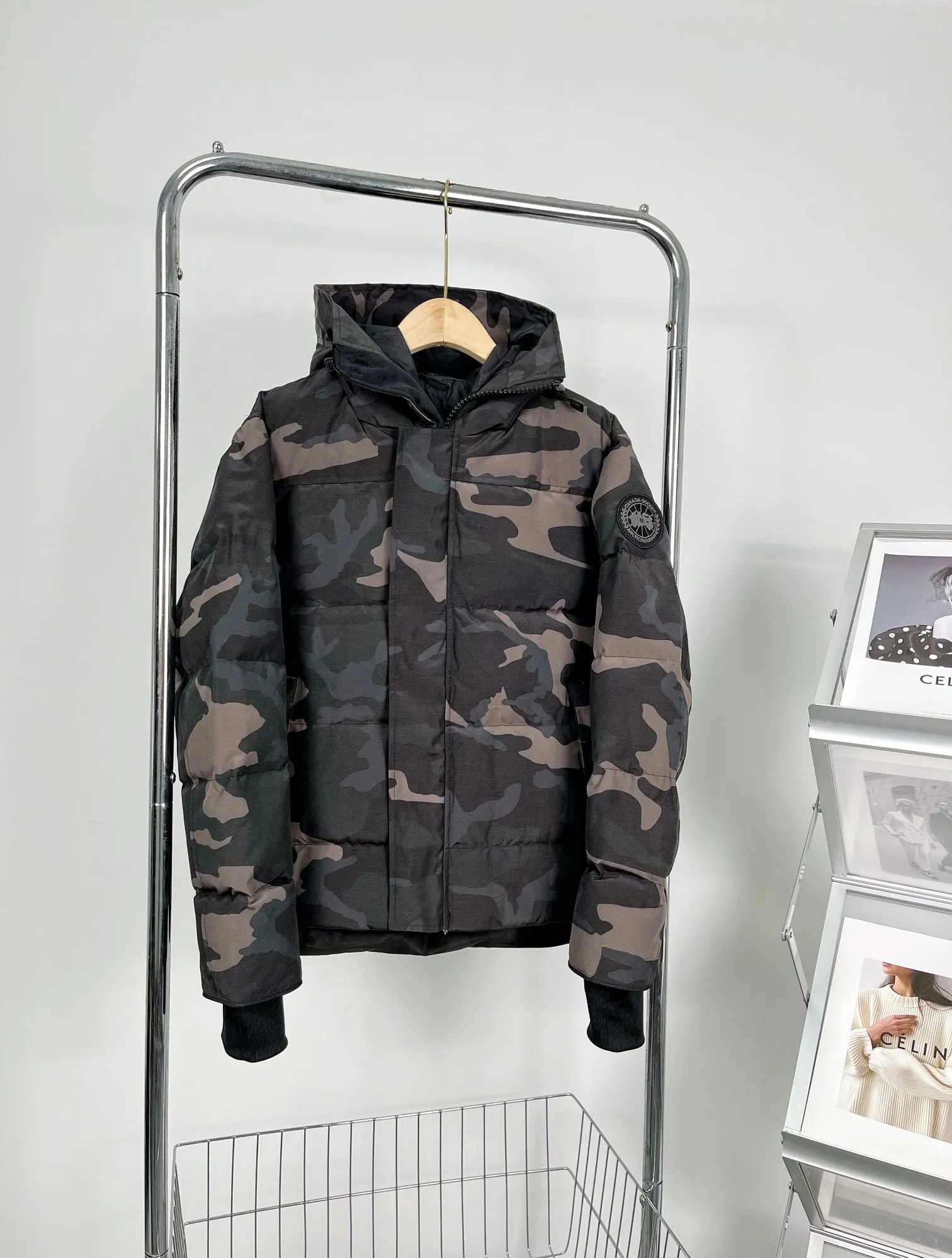 P580 Canada Goose 17 down jackets Size: S-XXL